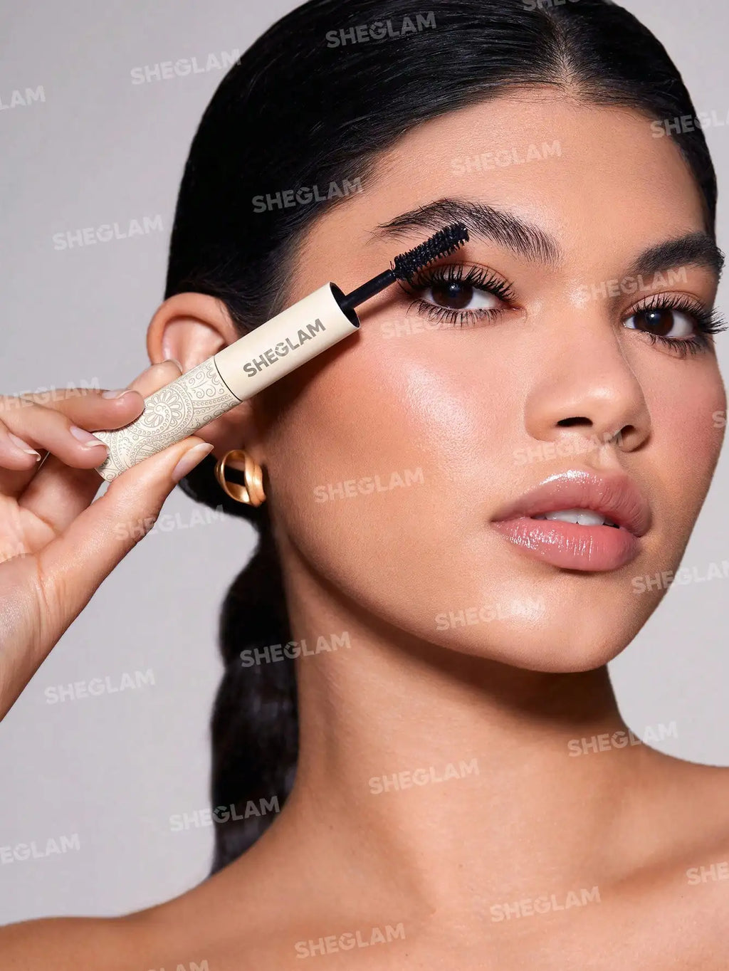 SHEGLAM All-In-One Volume & Length Mascara – Washable Black