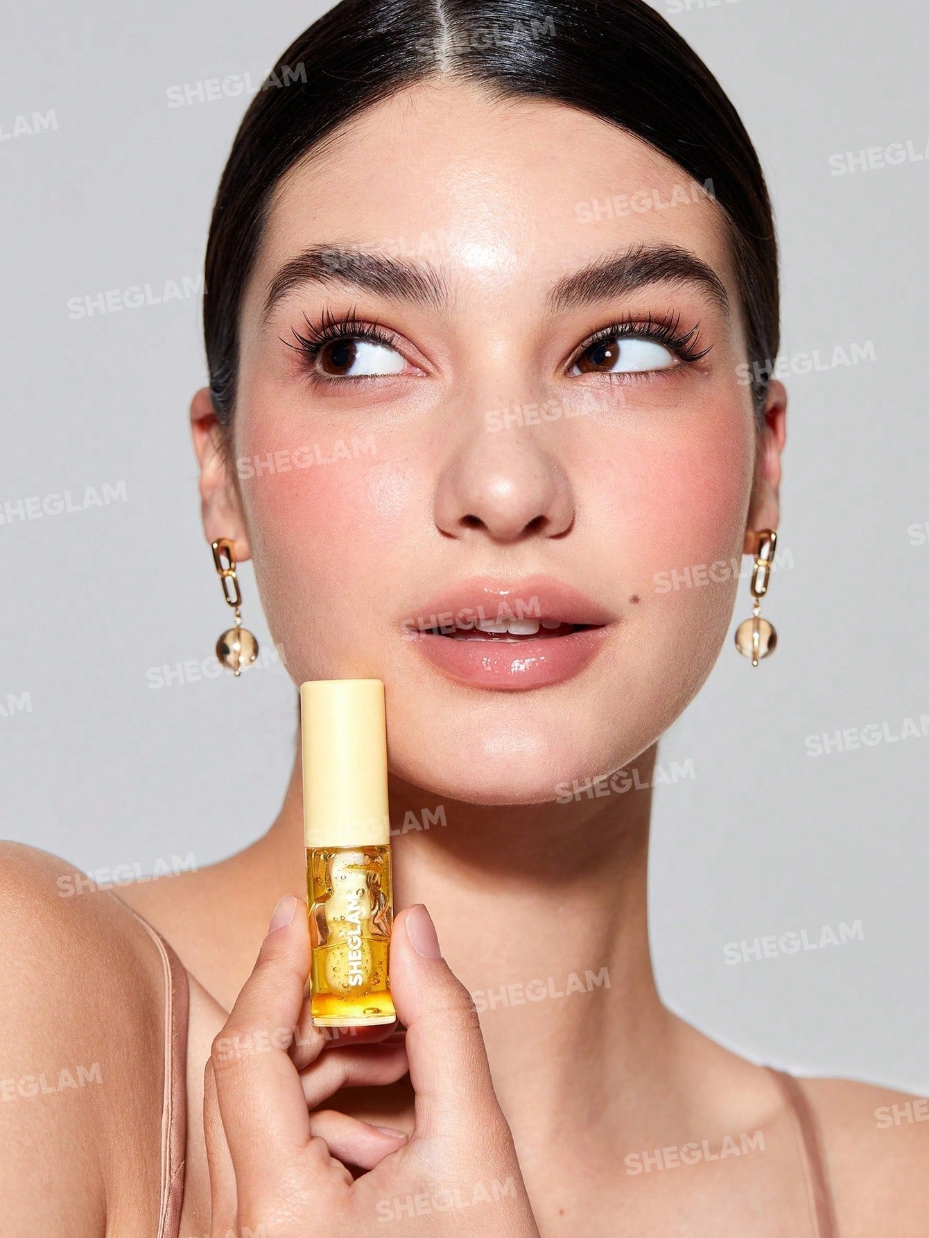 SHEGLAM Jelly Wow Hydrating Lip Oil